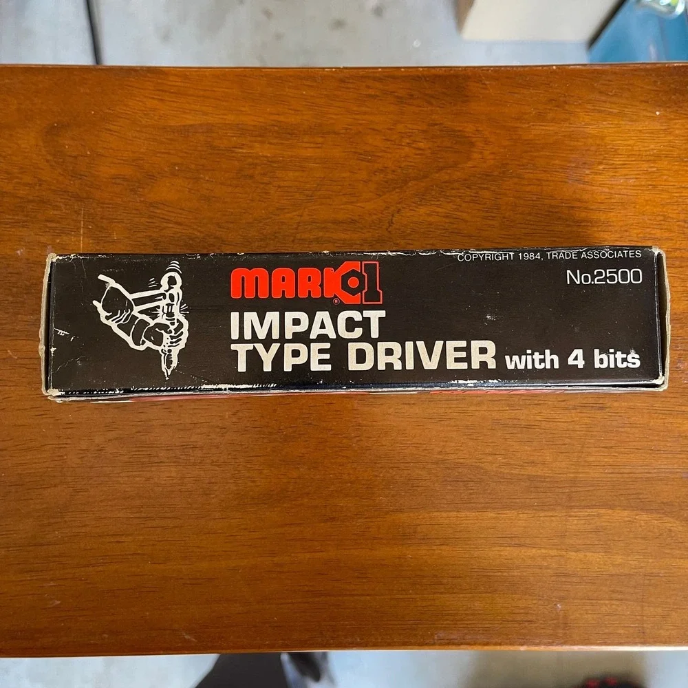 Vintage Mark 1 No. 2500 Impact Type Driver with 4 Bits 3/8